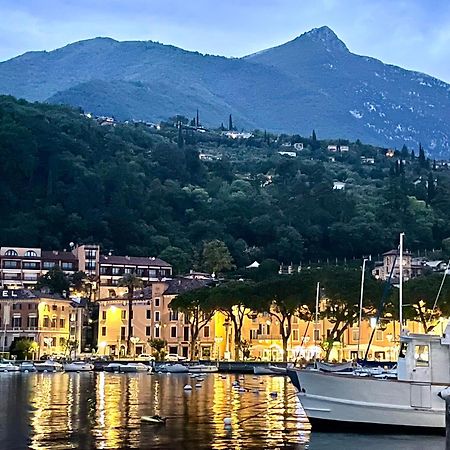 Casa Dolce Vita, Seeblick Тосколано Мадерно Екстериор снимка